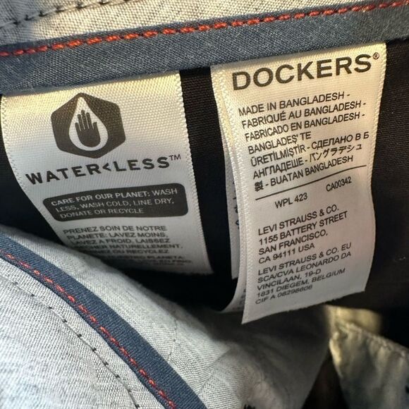 NWT Dockers Men’s Black Supreme Flex Ultimate Shorts Chino Flat Front - Size 30” - Picture 6 of 11